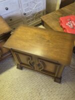 Pair of Vintage Wood Nightstands / End Tables - Traditional Style 28x16x23H - Image 8