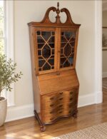 Traditional Secretary Desk with Glass Door Hutch 79H 30W 15D